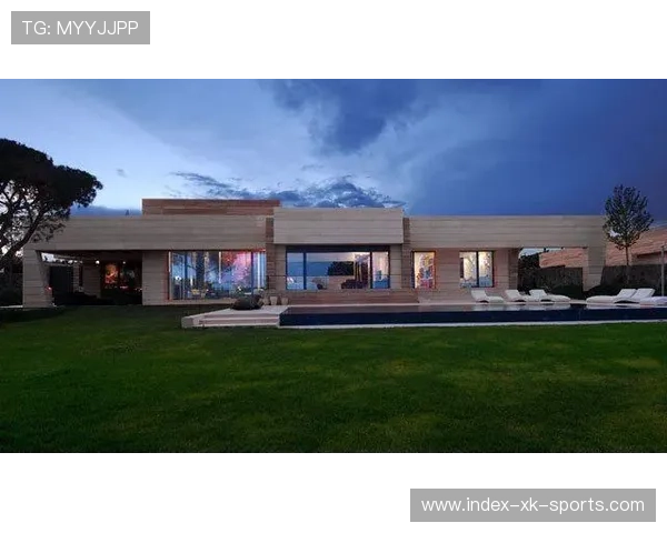 C罗豪宅曝光奢华内饰引关注私人游泳池和健身房配置堪比五星级酒店